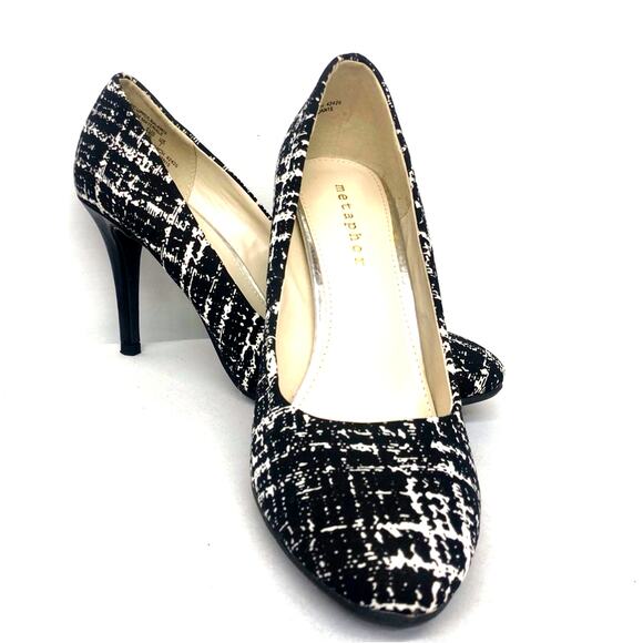 Metaphor Black White Slip On Heel Graphic Windowpane pattern 4 inch Women's 8.5M - Picture 4 of 16